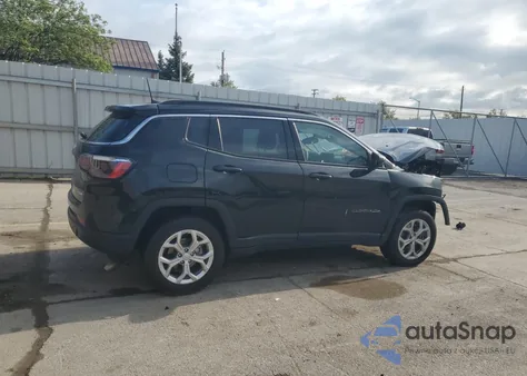 2024 Jeep Compass Latitude from USA, damaged, VIN 3C4NJDBN0RT110548